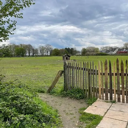 In Gratis Parken, Netflix & Waeschepaket Lägenhet *