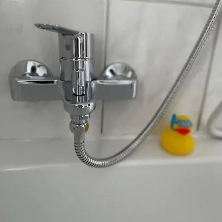 In Gratis Parken, Netflix & Waeschepaket Lägenhet *