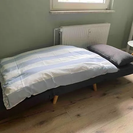 Lägenhet In Gratis Parken, Netflix & Waeschepaket *