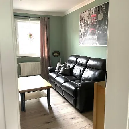 Lägenhet In Gratis Parken, Netflix & Waeschepaket *