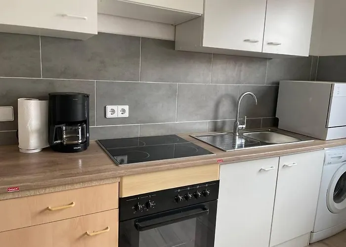 Lägenhet In Gratis Parken, Netflix & Waeschepaket